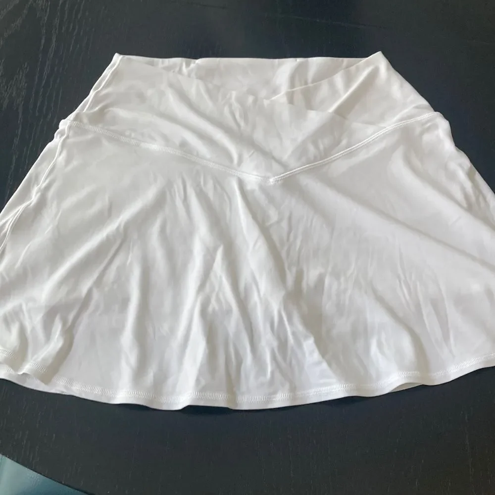 Aerie Offline Bright White Super Crossover Soft Tennis Core Skort size L